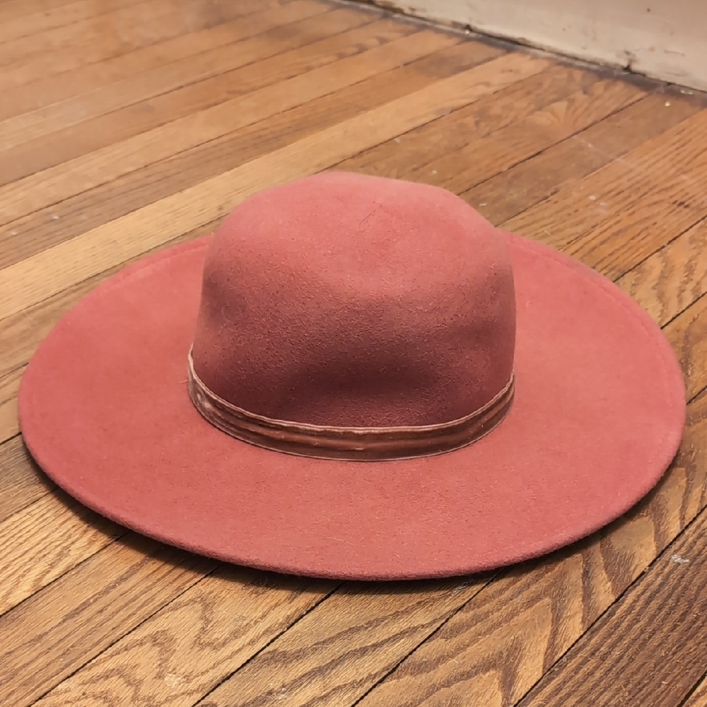 Wide Brimmed Dusty Rose Felted Wool Hat